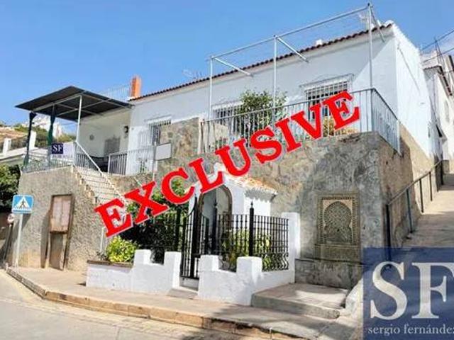Casa en Venta en Cómpeta