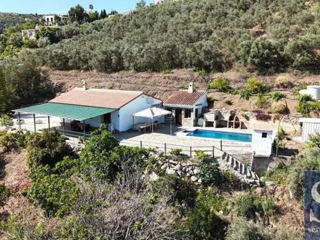Casa en Venta en Cómpeta