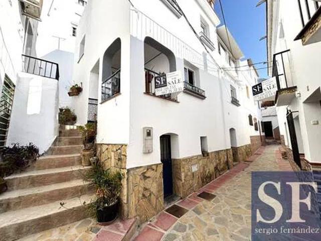 Casa en Venta en Cómpeta
