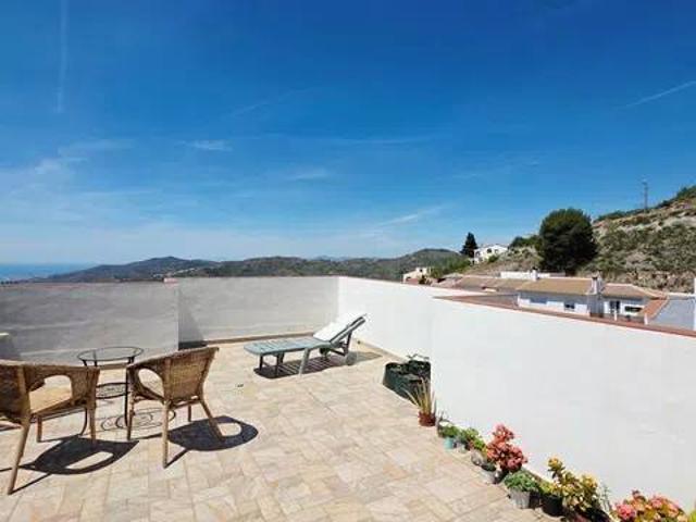 Casa en Venta en Cómpeta