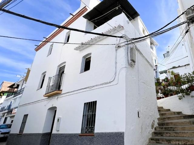 Casa en venta en Cómpeta Málaga