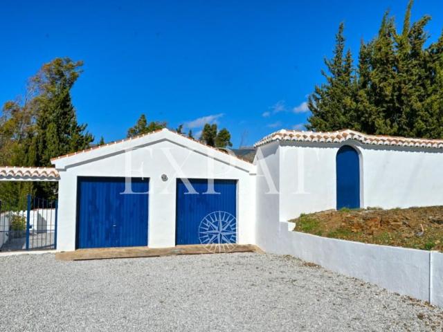 Casa en venta en Cómpeta Málaga
