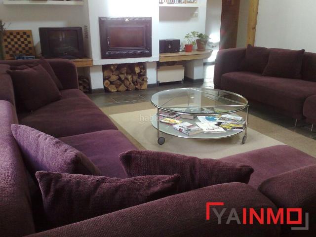 Casa en venta en Condado de Treviño. BAJAURI. Casas Condado de.