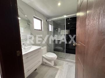 Casa en Venta en condominio,Condado Del Valle, Metepec
