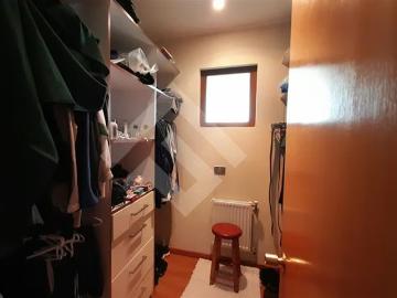 Casa en venta en Condominio Club de Golf Las Araucarias, ERZ | 4 Dormitorios por 27000.00 en Buin