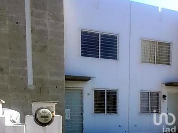 Casa en venta en condominio Cutervo en El Marques Queretaro