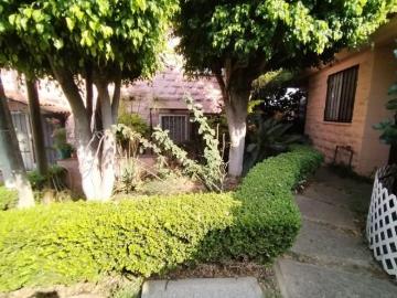 Casa en venta en condominio en el Conjunto Habitacional Cuernavaca, Mor