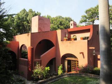 Casa en venta en condominio. En preciosa ex hacienda a 25 minutos de Cuernavaca