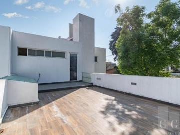 CASA EN VENTA EN CONDOMINIO PARTE BAJA SAN JERONIMO