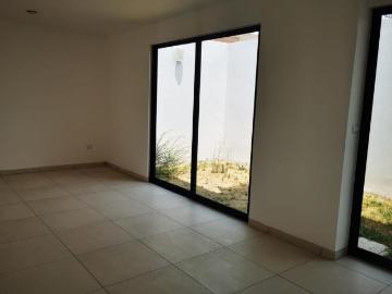 Casa en Venta en Condominio Roma, Mexicaltzingo