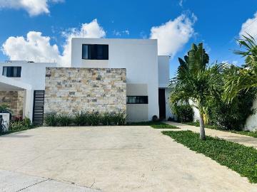 Casa en venta en Conkal, Yucatán
