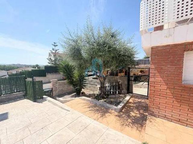 Casa en Venta en Constantí