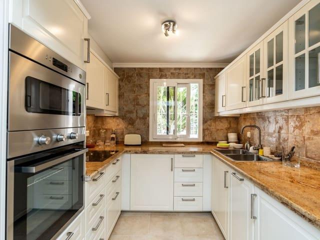 Casa en venta en Costabella, Málaga Costa del Sol
