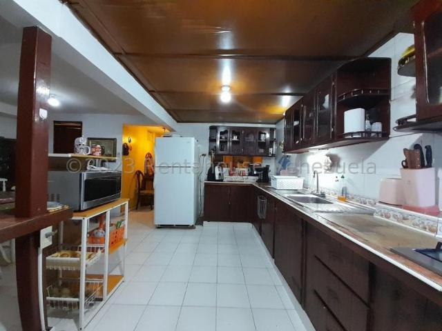 Casa en Venta en Coro Falcón 300 m2. 5 hab
