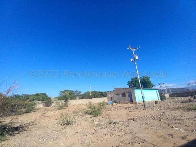 Casa en Venta en Coro Falcón 70 m2. 2 hab