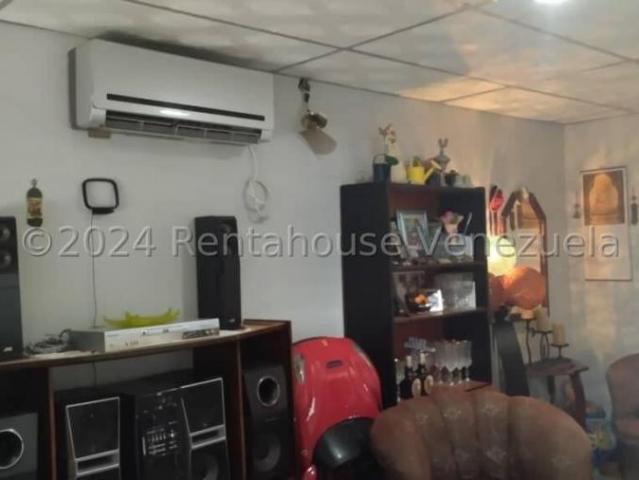 Casa en Venta en Coro Falcón 87 m2. 2 hab