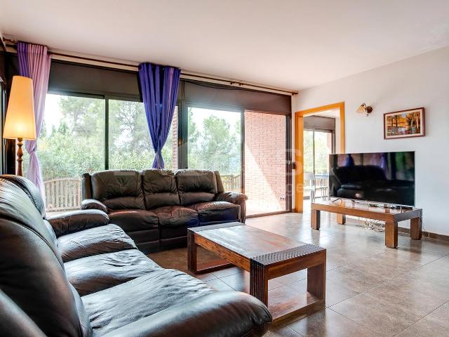 Casa en venta en Corbera de Llobregat. Casa o chalet independiente en venta en Calle de Tomàs Guerrero. Casas Corbera de.