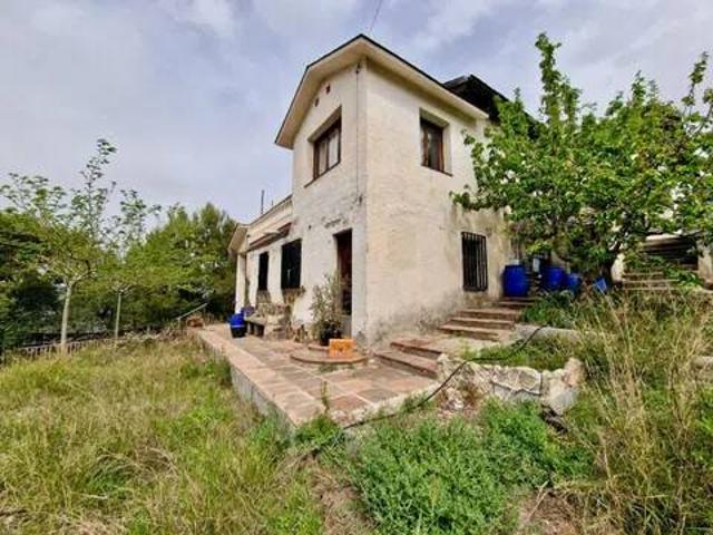 Casa en Venta en Corbera de Llobregat
