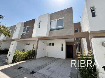 Casa en Venta en Cordillera Residencial, Coto Volga