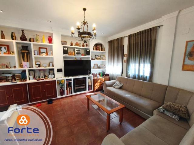 Casa en venta en Córdoba, Campo de la Verdad Miraflores. SE VENDE CASA EN CAMPO DE LA VERDAD. Casas.