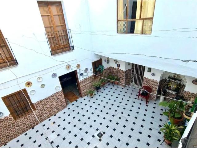 Casa en venta en Córdoba, Casco Histórico Ribera San Basilio. C. Casa amplia para reformar en la zona de la Ribera. Casas.