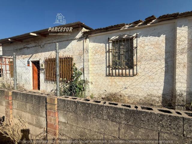 Casa en venta en Córdoba, El Higuerón. Casa de campo en EL HIGUERON, para REFORMAR. Casas.