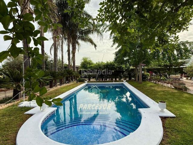 Casa en venta en Córdoba, El Higuerón. Espectacular Casa en El Higuerón con Piscina y Jardín. Casas.