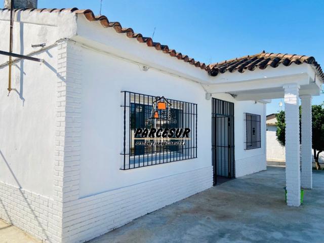 Casa en venta en Córdoba, El Higuerón. La Barquera Parcela de 770 m2 con casa de unos 90 m2. Casas.