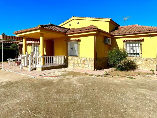 Casa en venta en Córdoba, El Higuerón. MAGNIFICA CASA A LA FALDA DE LA SIERRA NO HIPOTECABLE. Casas.