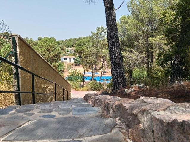 Casa en venta en Córdoba, Las Jaras. Pareado con piscina y vistas en Las Jaras. Urbanización privada. Casas.