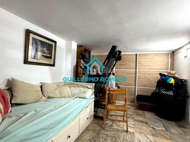 Casa en venta en Coria del Río. Casa adosada sótano en la zona, cash Díaz Cadenas. Casas Coria del.