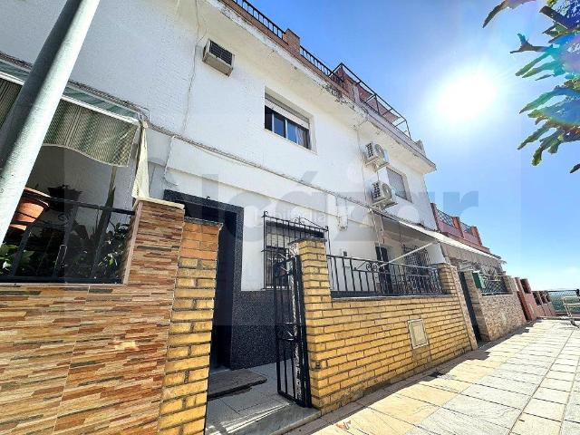 Casa en venta en Coria del Río. CASA EN CORIA DEL RIO A REFORMAR. Casas Coria del.