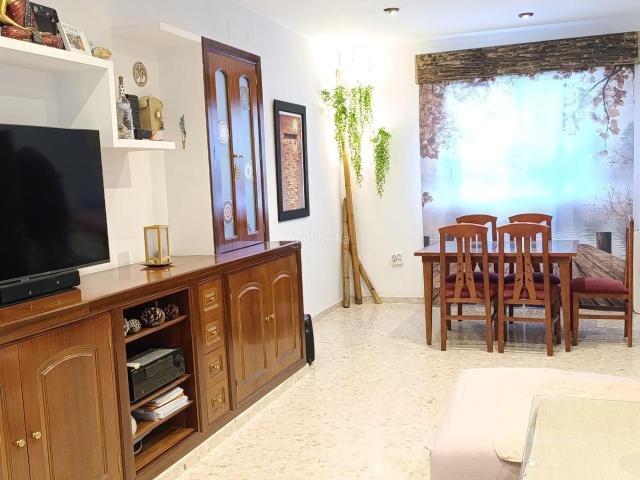 Casa en venta en Coria del Río. VIVIENDA DE VARIAS PLANTAS EN VENTA EN CORIA DEL RIO. Casas Coria del.
