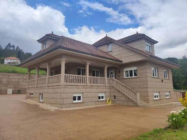 Casa en Venta en Coristanco