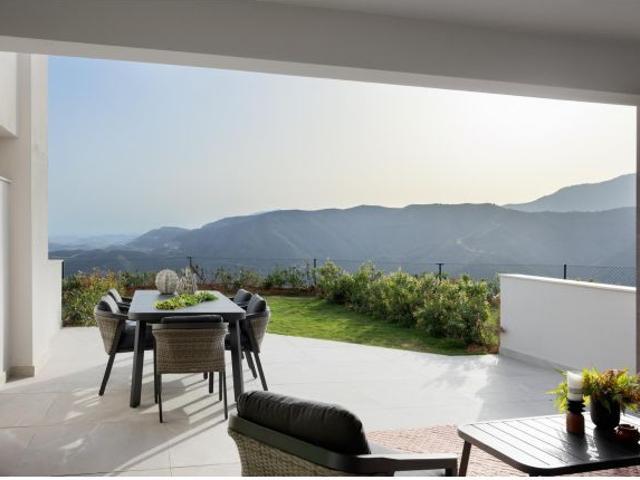 Casa en Venta en Coristanco, Málaga