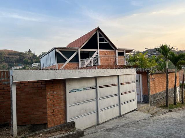 Casa en Venta en Corralito, Caracas
