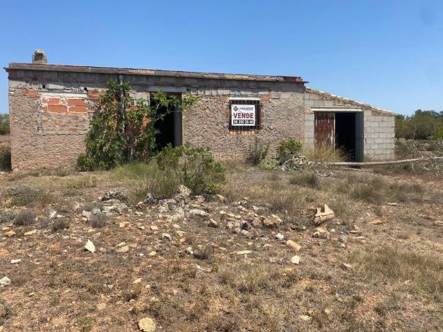 Casa en venta en Cortes de Pallás. Casas Cortes de.