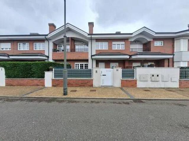 Casa en Venta en Corvera de Asturias