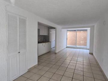 CASA EN VENTA EN COTO PRIVADO EN BOSQUES DEL CENTINELA, ZAPOPAN