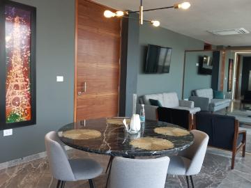Casa en venta en Country Club Gran Jardín, León, Guanajuato