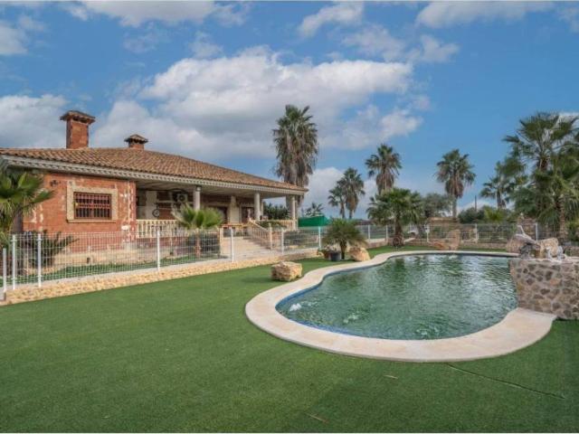 Casa en Venta en Cox