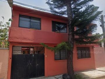 Casa en Venta en Coyoacán