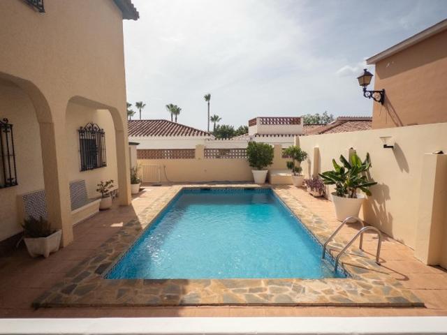 Casa en Venta en CP Benalmádena, Málaga