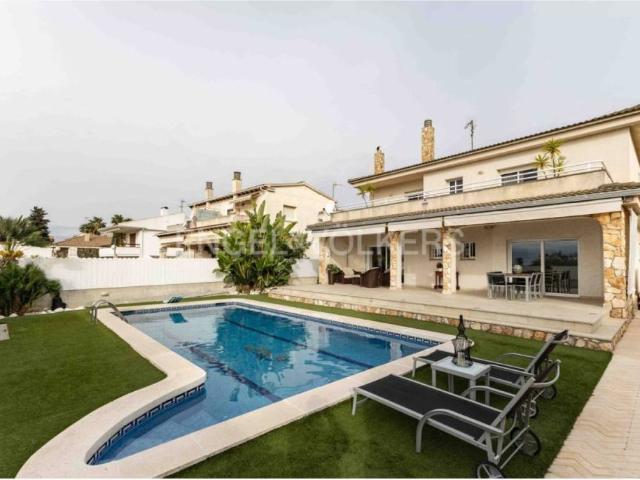 Casa en Venta en Creixell