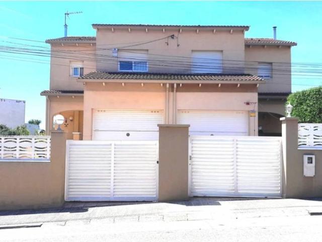 Casa en Venta en Creixell