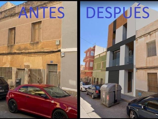 Casa en Venta en Crevillent