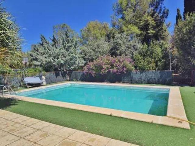 Casa en Venta en Crevillent