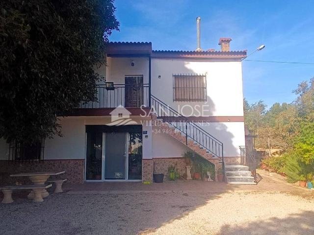 Casa en Venta en Crevillent