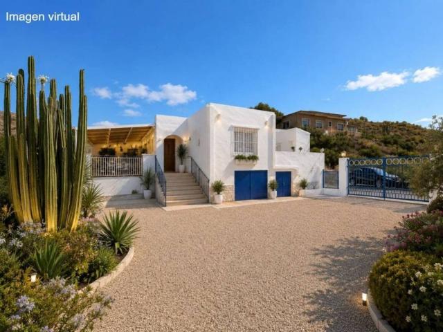 Casa en Venta en Crevillent