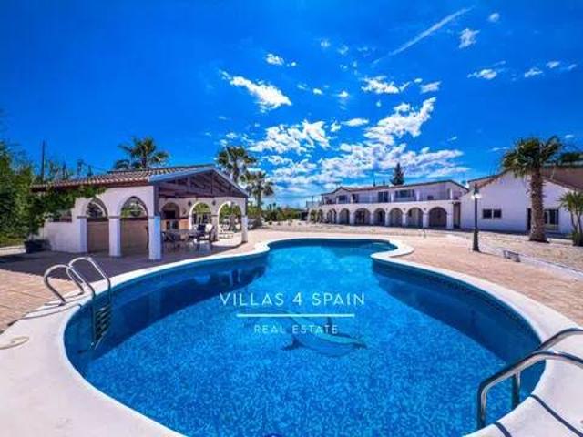 Casa en Venta en Crevillent
